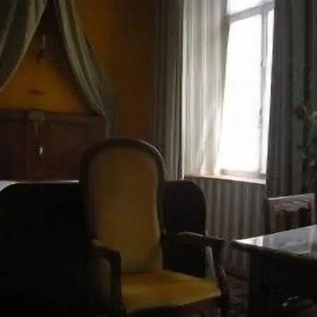 Chateau D'alteville Otel