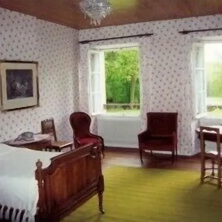 Отель Chateau D'alteville 3*